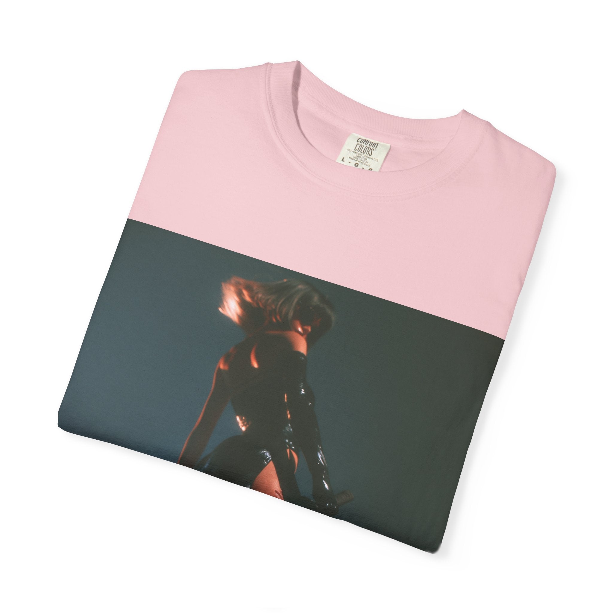 Dangerous girl tee