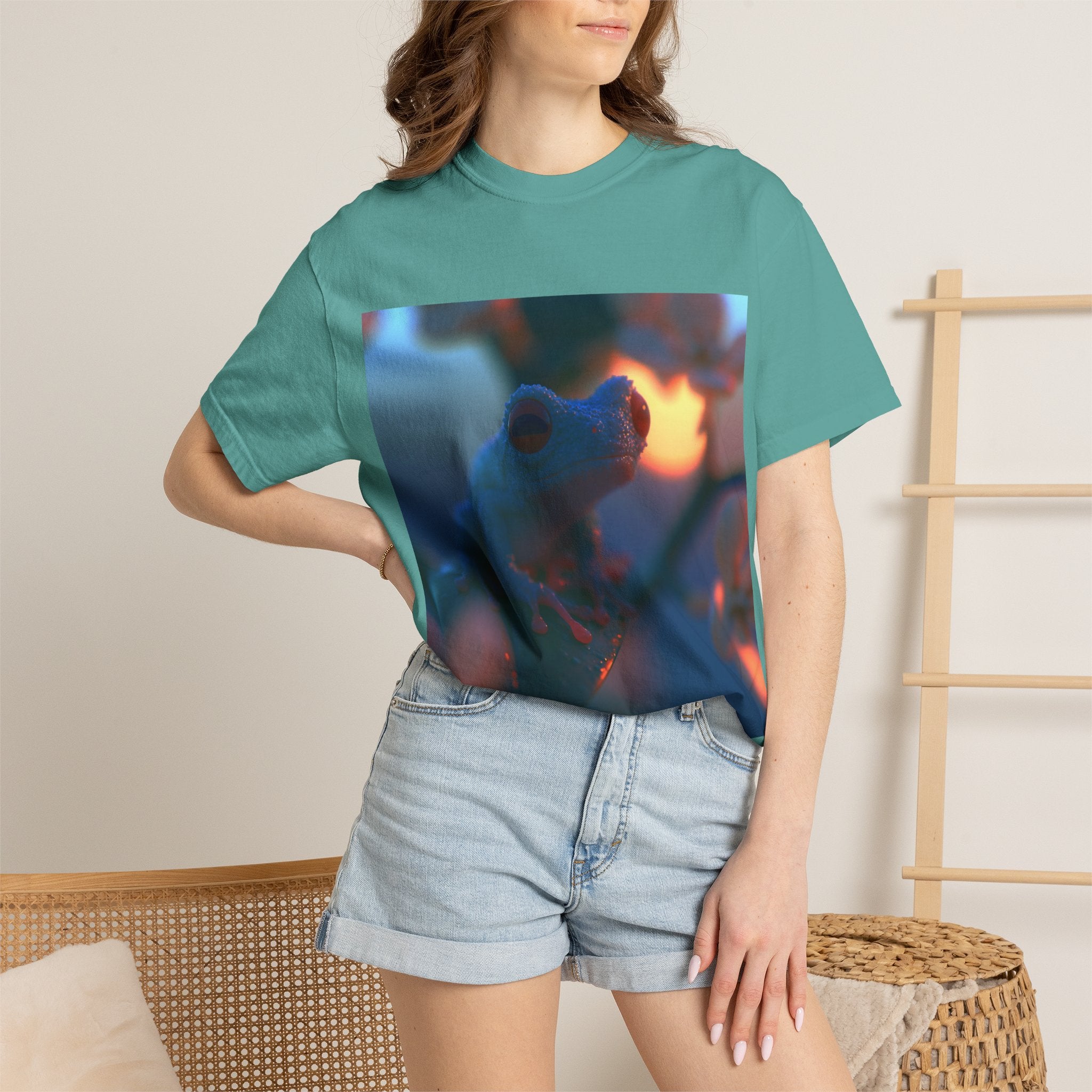 Sunset treefrog tee