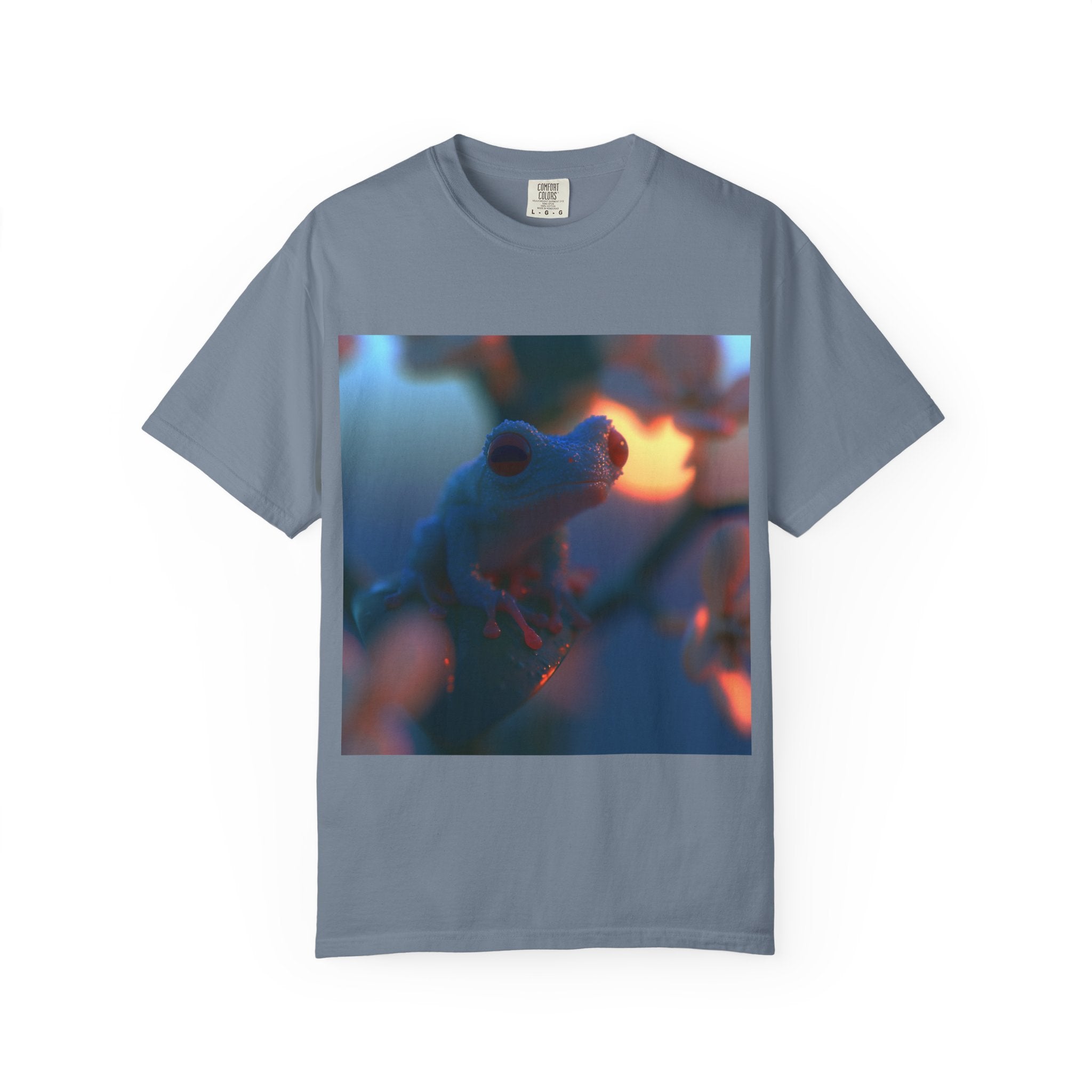 Sunset treefrog tee