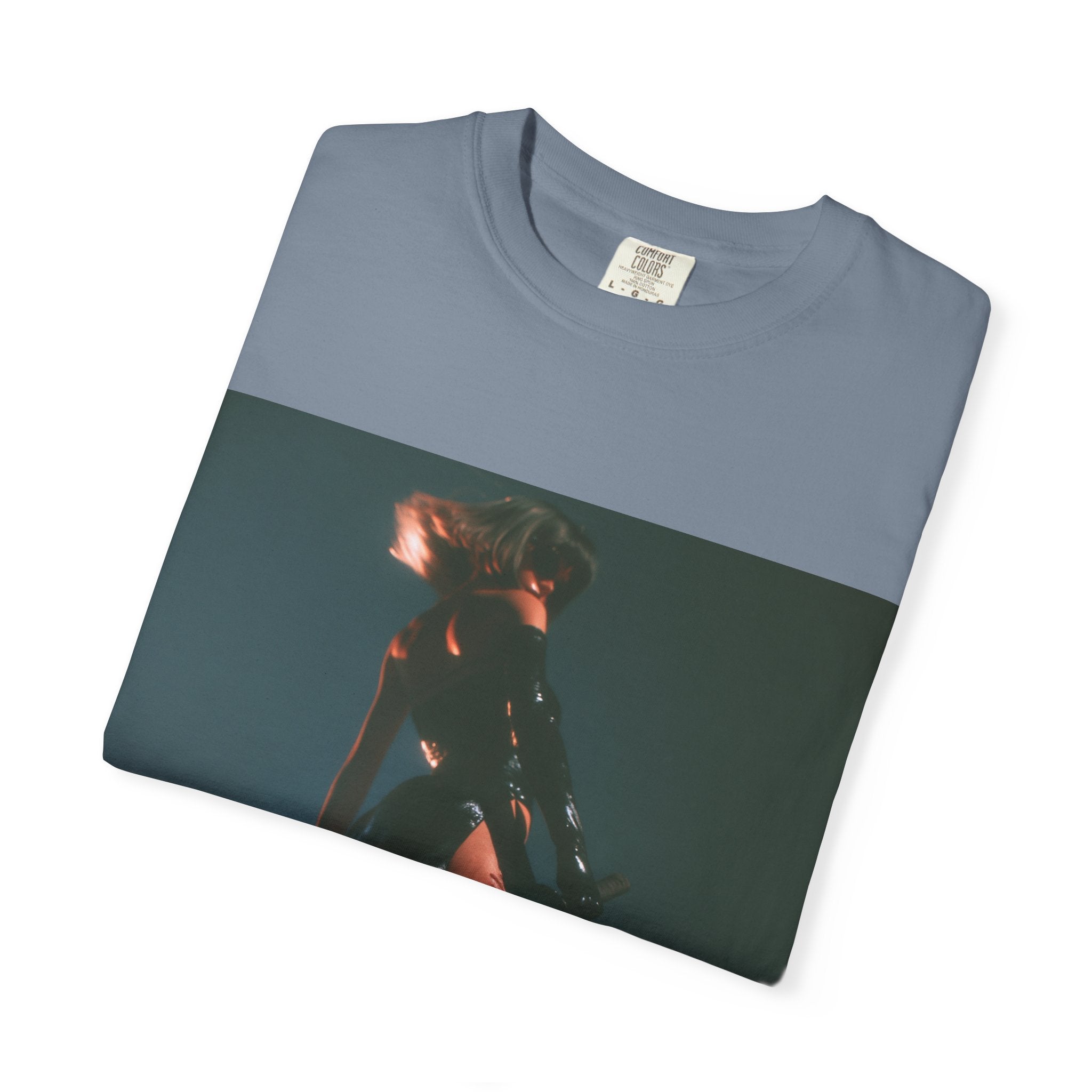Dangerous girl tee