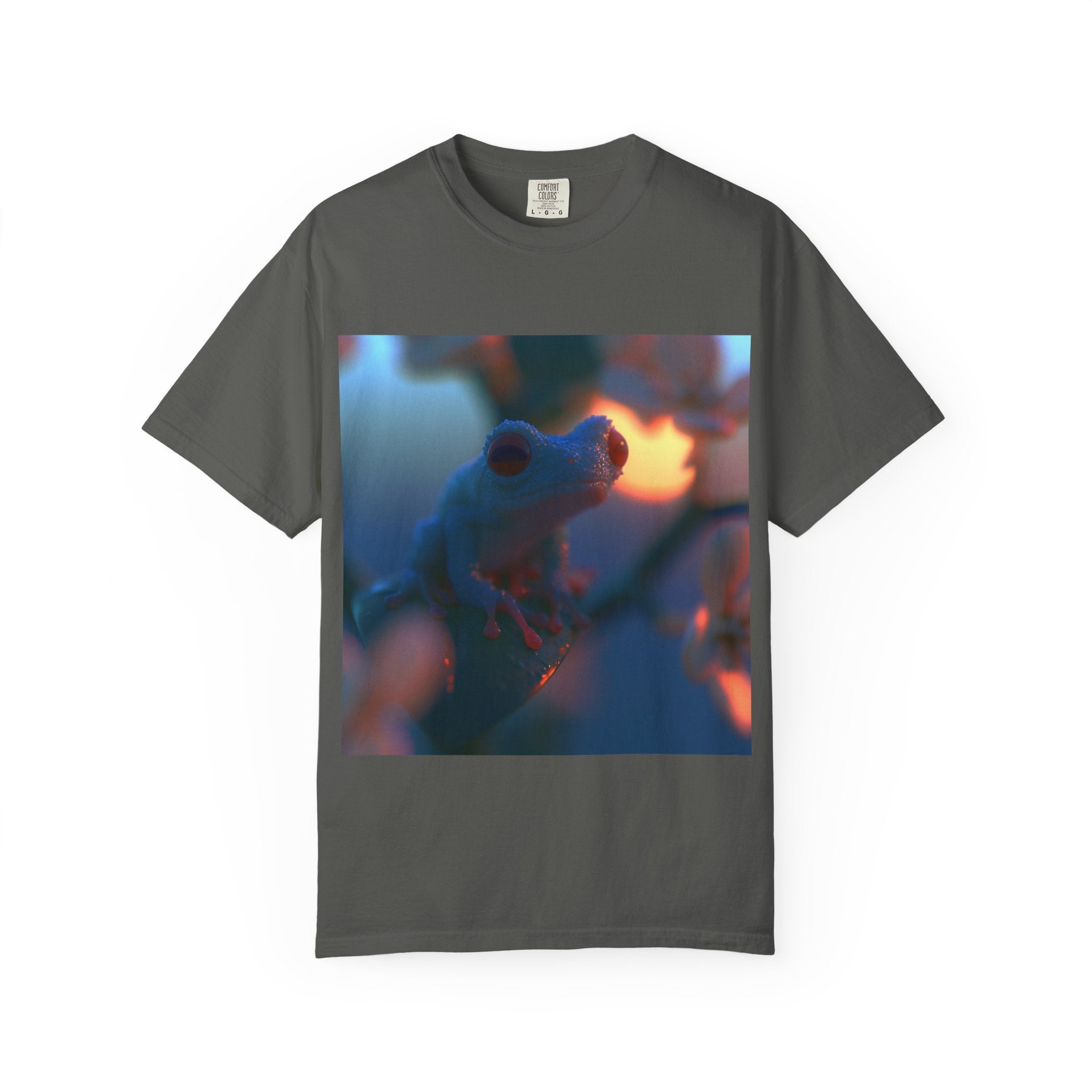 Sunset treefrog tee