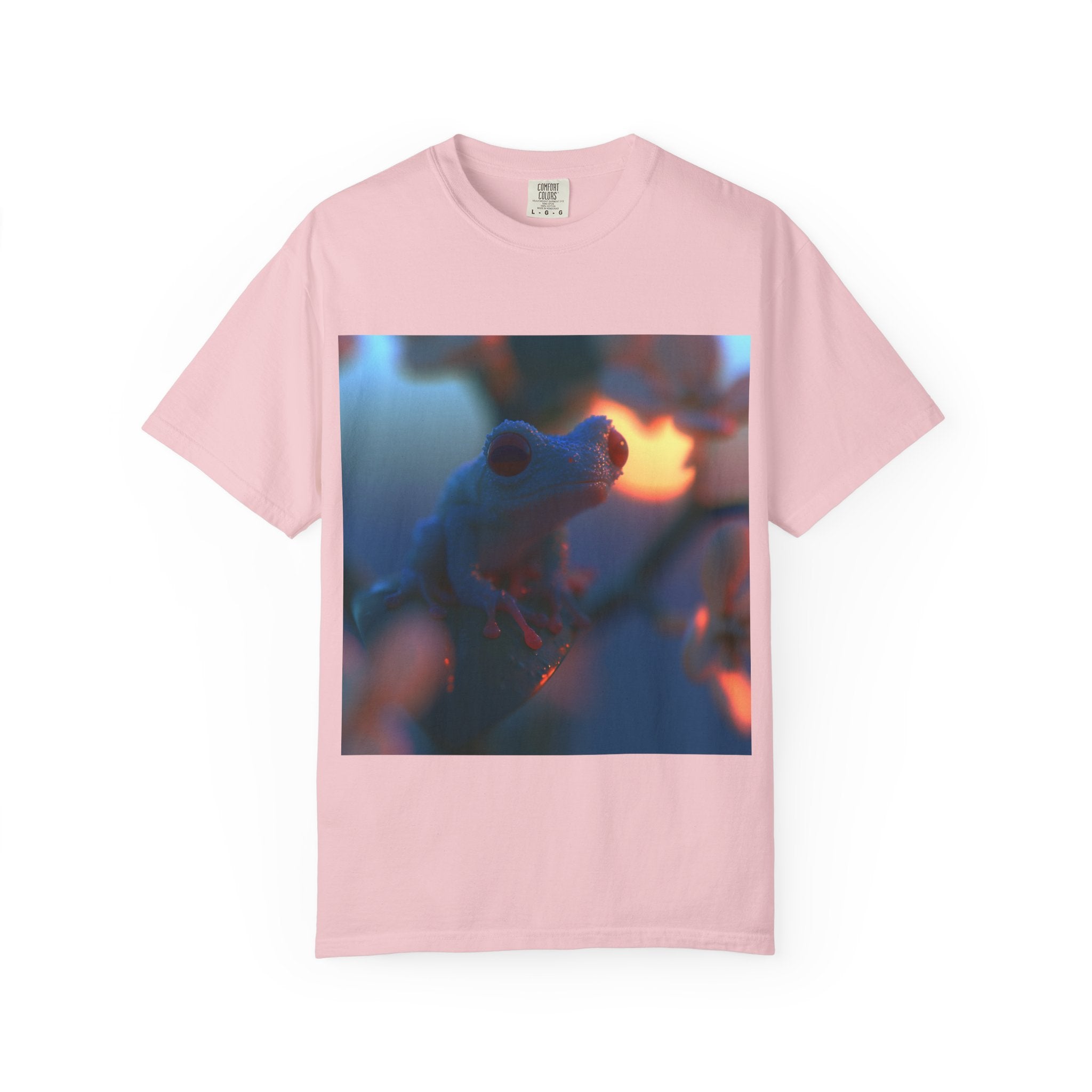 Sunset treefrog tee
