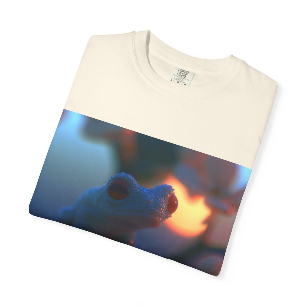Sunset treefrog tee