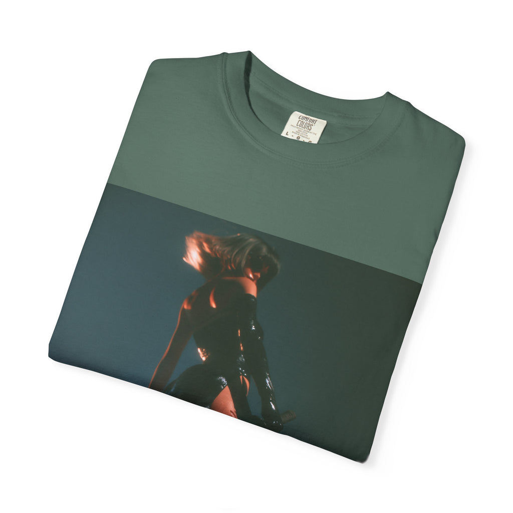 Dangerous girl tee