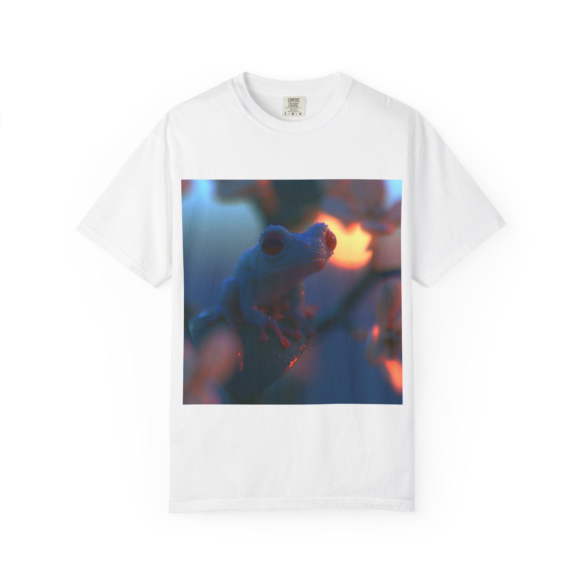Sunset treefrog tee