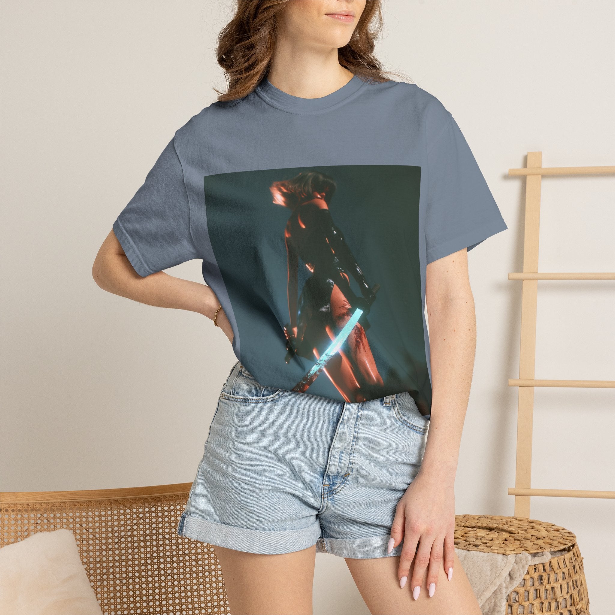 Dangerous girl tee