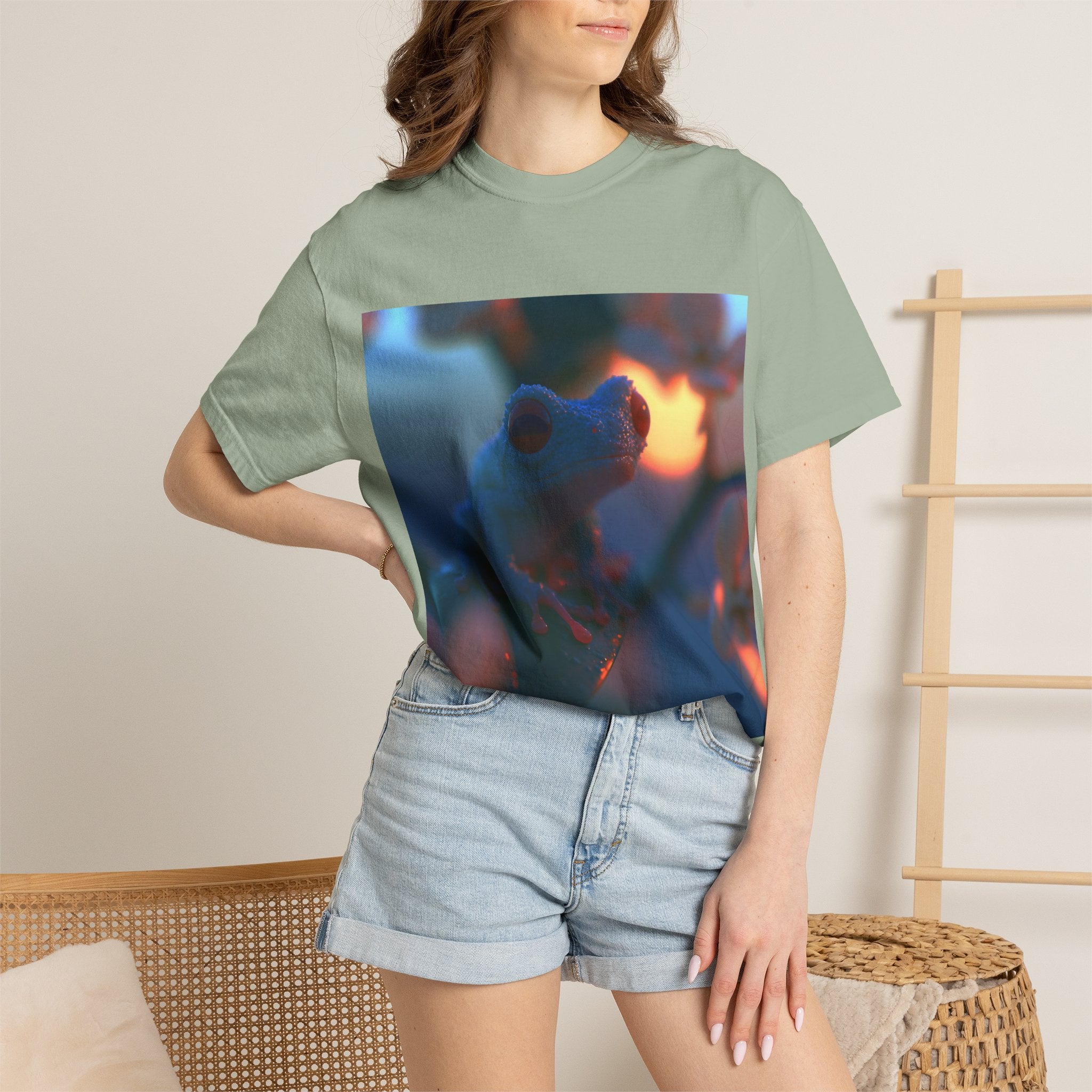 Sunset treefrog tee